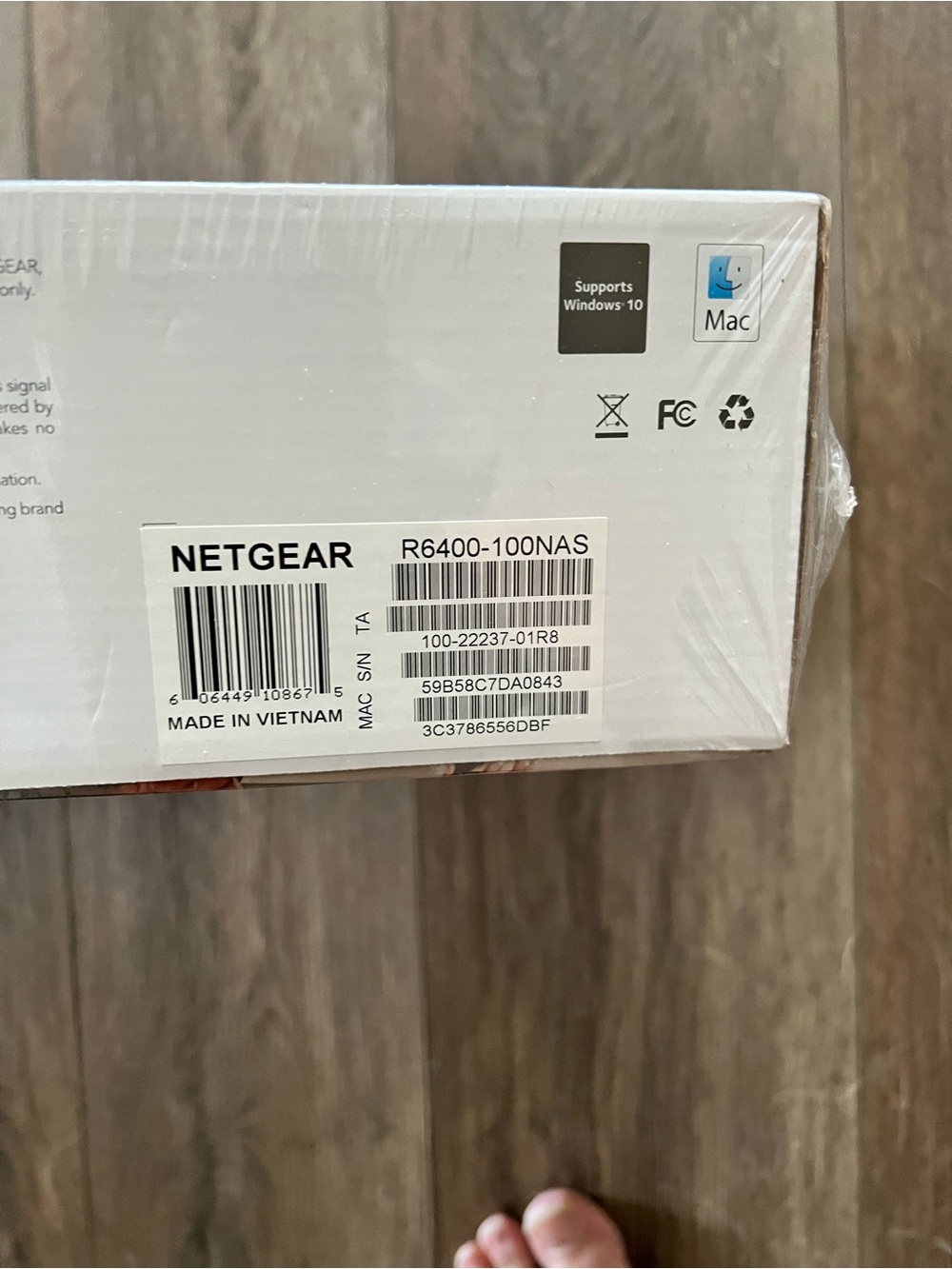 Netgear AC1750 Smart WiFi Router. New never opened original box and wrapping. - Picture 6 of 6